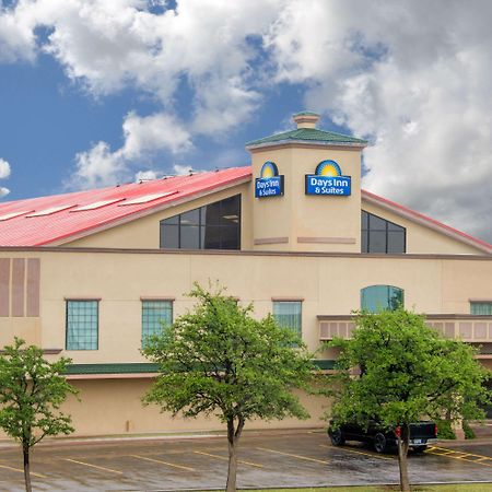 Days Inn By Wyndham Lubbock South Dış mekan fotoğraf